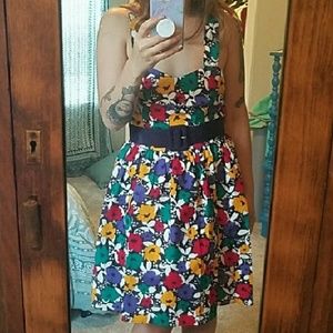 90's do 50's floral dress